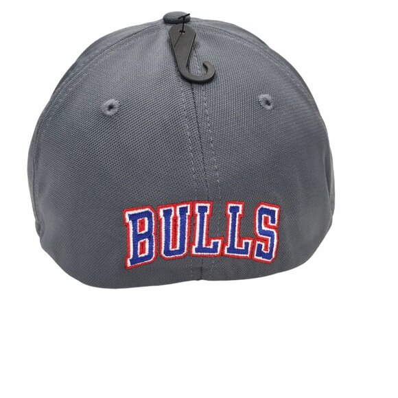 Chicago Bulls Hat NBA ULTRA GAME One Size Gray American Flag Logo Embroidered - Picture 4 of 10